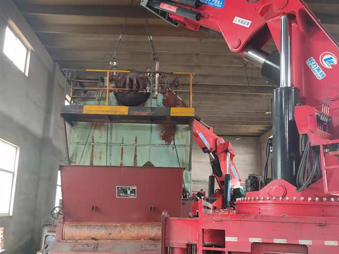 工廠設(shè)備搬運